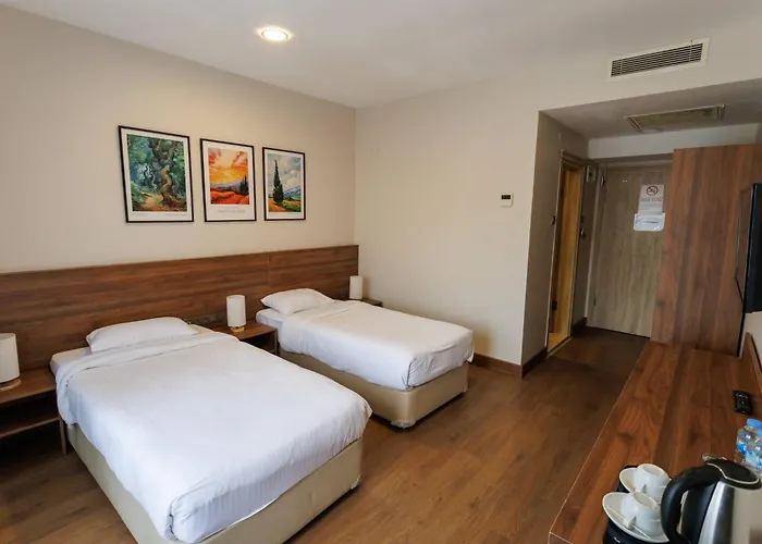 Tuna 酒店 盖利博卢